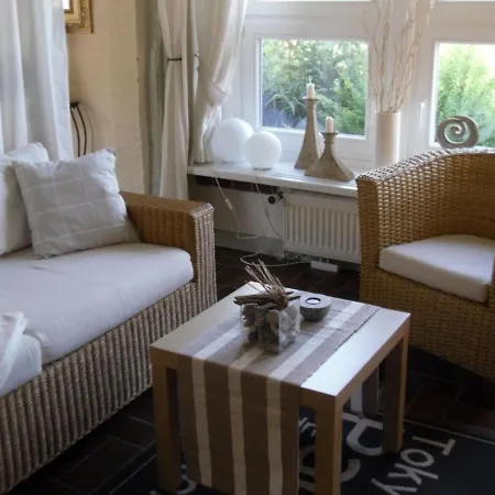 Cozy Mansion In Artist Studio In With Terrace *